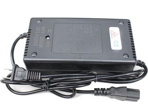 智能電動(dòng)車(chē)充電站告訴你電瓶保養的方法